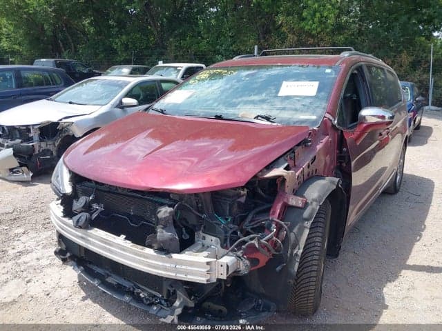 2017 CHRYSLER PACIFICA LIMITED 2