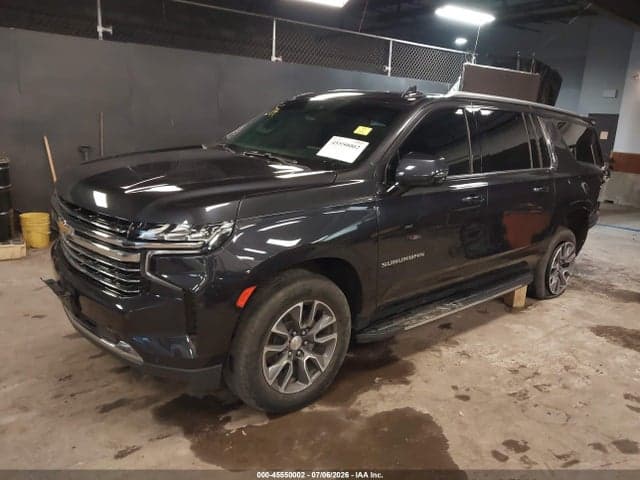 2024 CHEVROLET SUBURBAN 4WD LT 2
