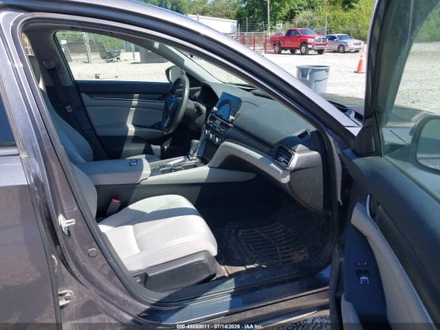 2018 HONDA ACCORD EX 5