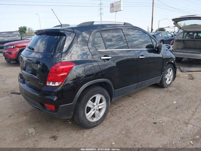2019 CHEVROLET TRAX LT 4