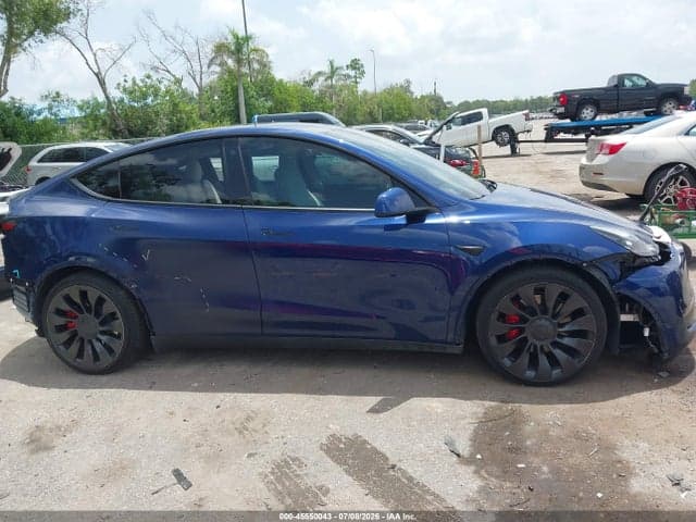 2022 TESLA MODEL Y PERFORMANCE DUAL MOTOR ALL-WHEEL DRIVE 13