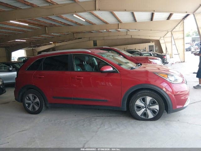 2019 KIA NIRO LX 14