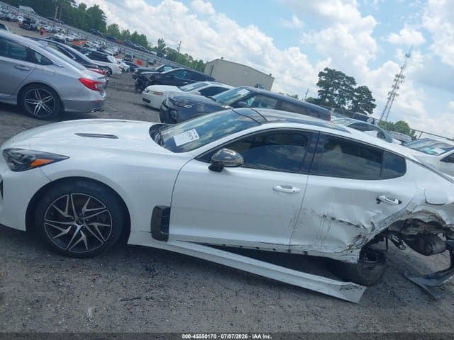 2023 KIA STINGER GT-LINE 6