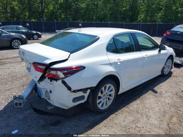 2022 TOYOTA CAMRY LE 4