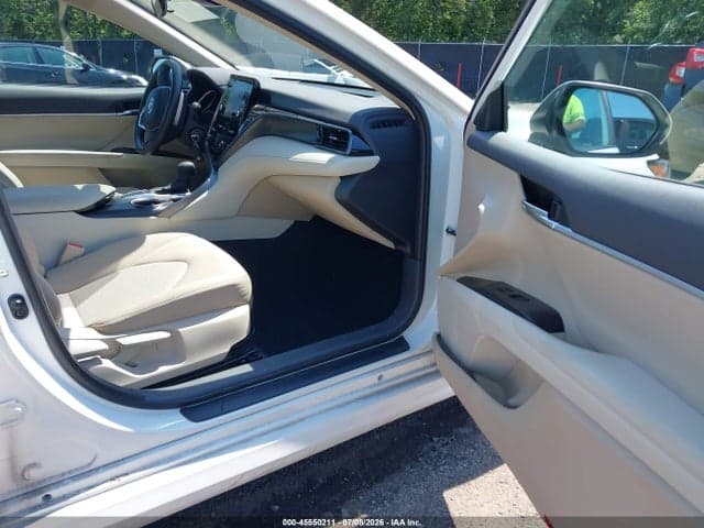 2022 TOYOTA CAMRY LE 5
