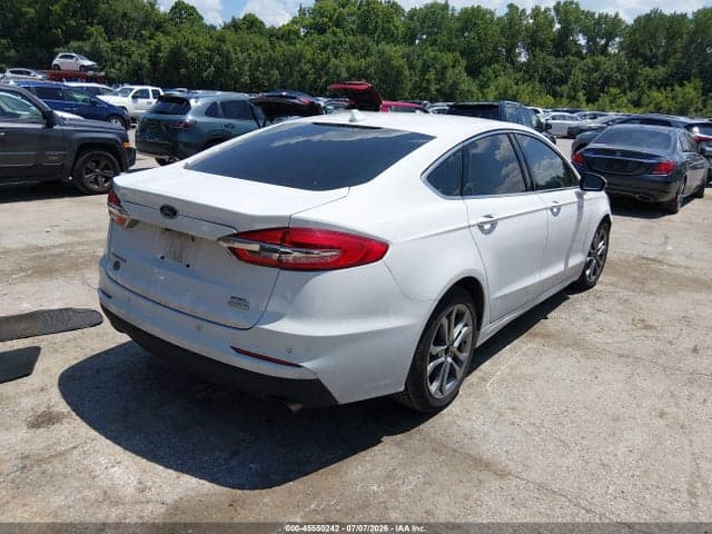 2019 FORD FUSION SEL 4
