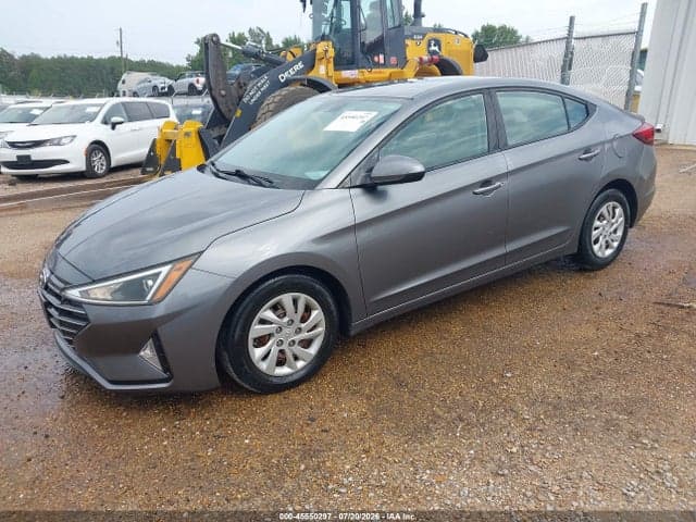 2019 HYUNDAI ELANTRA SE 2