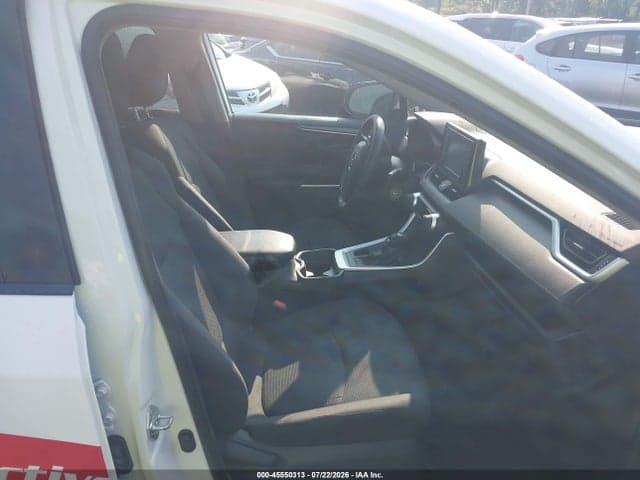 2021 TOYOTA RAV4 LE 5