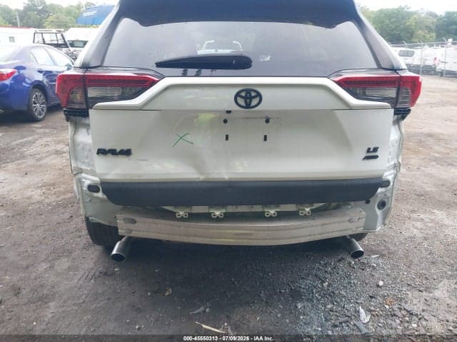 2021 TOYOTA RAV4 LE 6