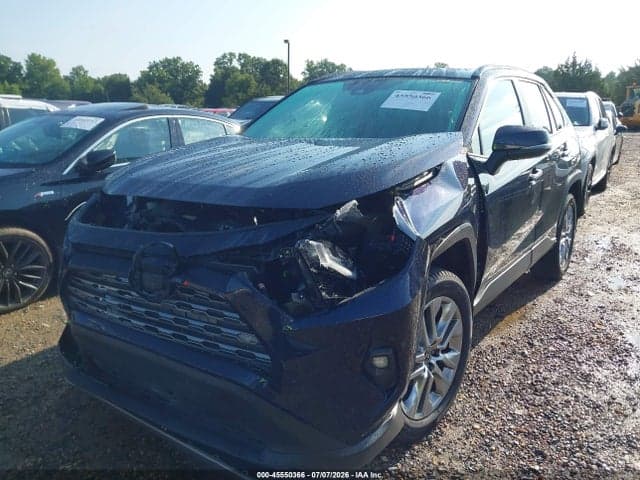 2023 TOYOTA RAV4 LIMITED 3