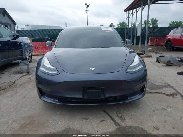 2018 TESLA MODEL 3 LONG RANGE/PERFORMANCE 13