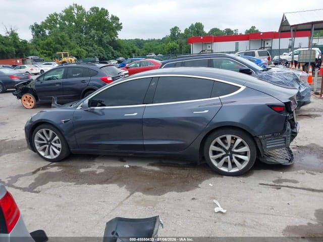 2018 TESLA MODEL 3 LONG RANGE/PERFORMANCE 15