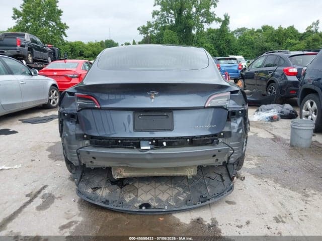 2018 TESLA MODEL 3 LONG RANGE/PERFORMANCE 17