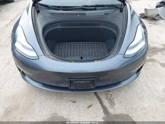 2018 TESLA MODEL 3 LONG RANGE/PERFORMANCE 10