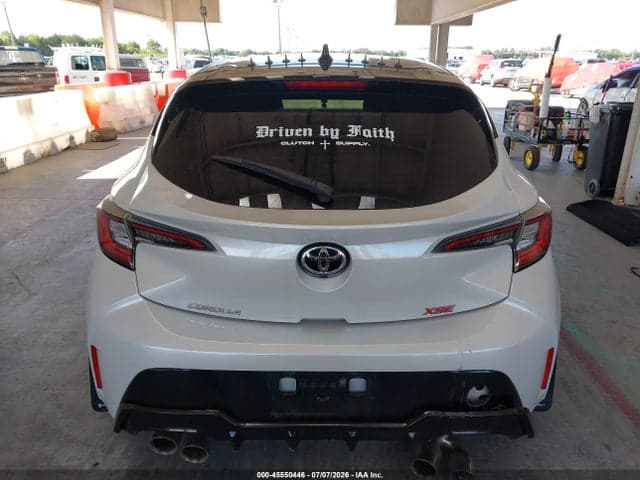 2021 TOYOTA COROLLA XSE 17