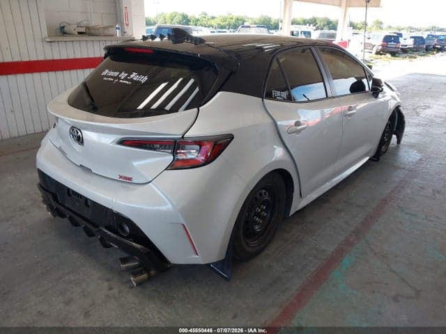 2021 TOYOTA COROLLA XSE 4