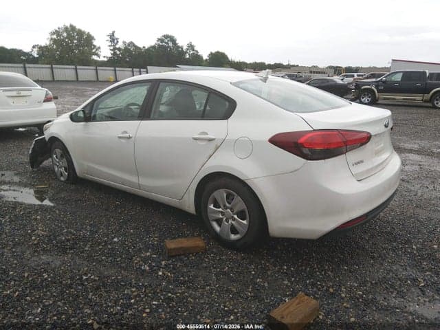 2017 KIA FORTE LX 3