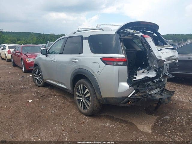 2023 NISSAN PATHFINDER PLATINUM 4WD 3