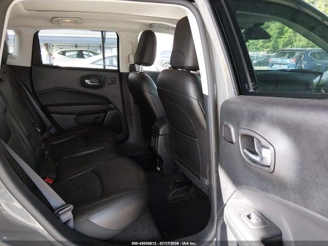 2021 JEEP COMPASS LIMITED 4X4 8