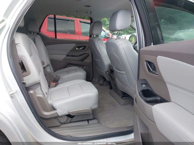 2021 CHEVROLET TRAVERSE FWD PREMIER 8