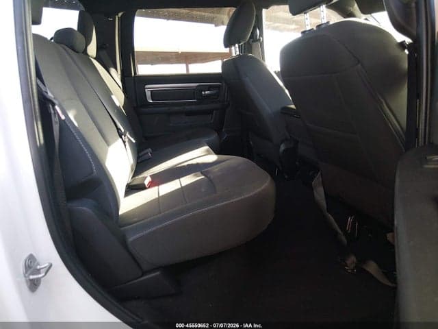2024 RAM 1500 CLASSIC WARLOCK 4X4 5'7 BOX 8