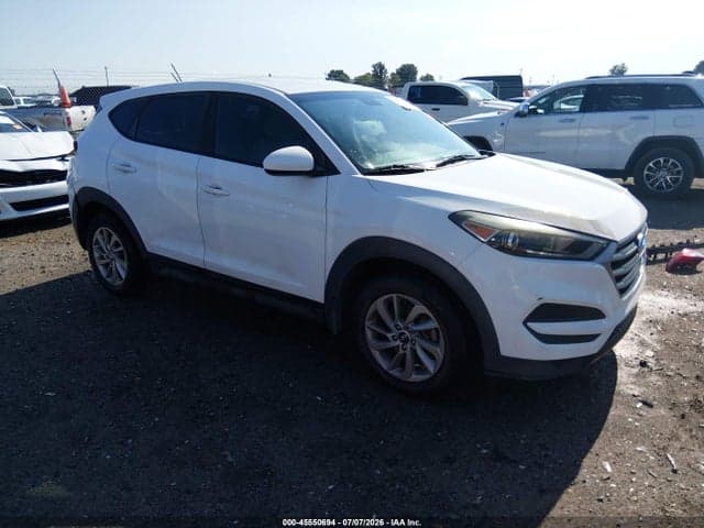 2017 HYUNDAI TUCSON SE - 1