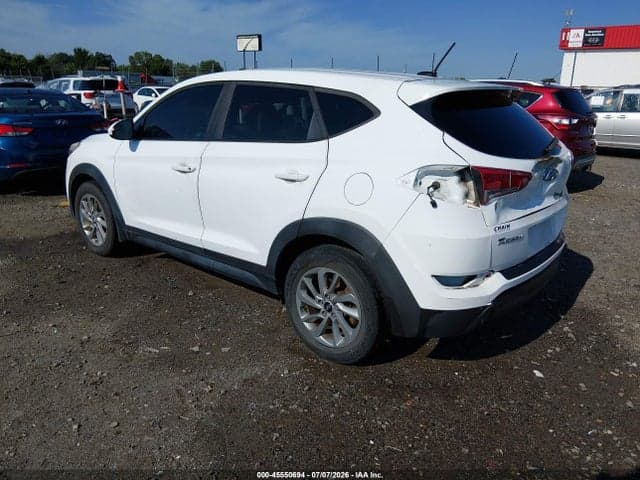 2017 HYUNDAI TUCSON SE 3