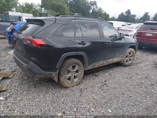 2025 TOYOTA RAV4 XLE 4
