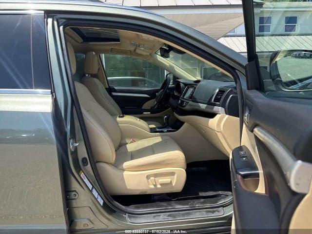 2017 TOYOTA HIGHLANDER XLE 5