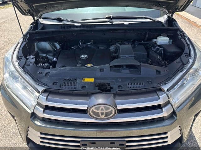 2017 TOYOTA HIGHLANDER XLE 10