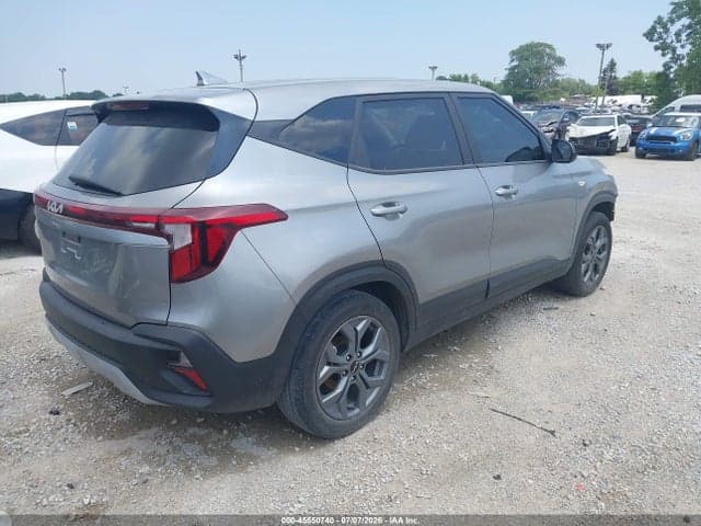 2026 KIA SELTOS LX 3