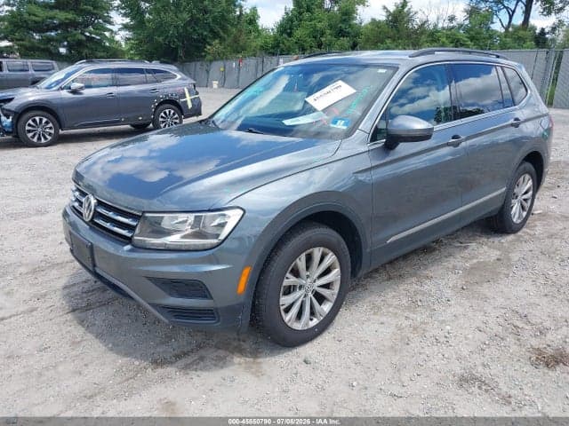 2018 VOLKSWAGEN TIGUAN 2.0T SE/2.0T SEL 2