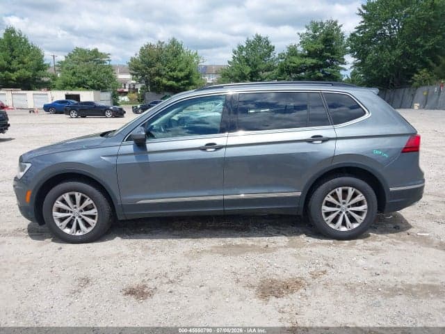 2018 VOLKSWAGEN TIGUAN 2.0T SE/2.0T SEL 15