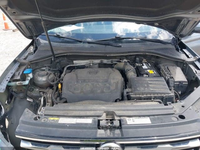 2018 VOLKSWAGEN TIGUAN 2.0T SE/2.0T SEL 10