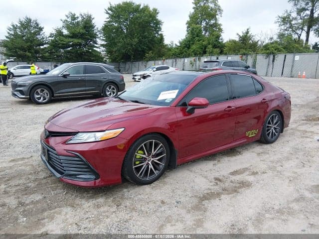 2021 TOYOTA CAMRY XLE AWD 2