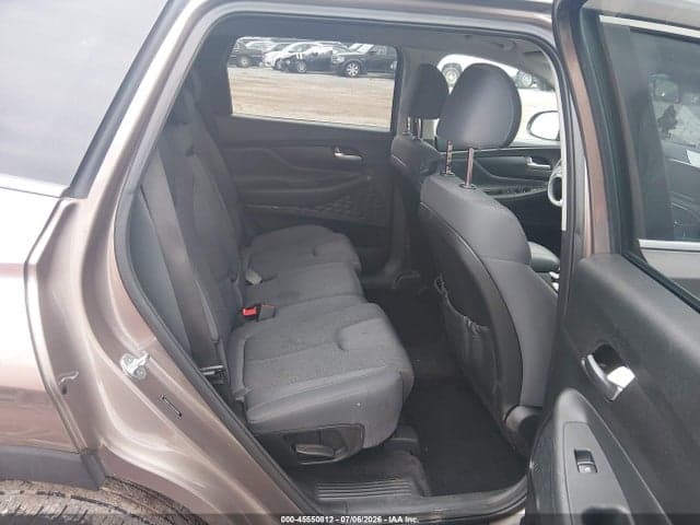 2019 HYUNDAI SANTA FE SE 8