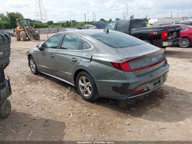 2021 HYUNDAI SONATA SE 3