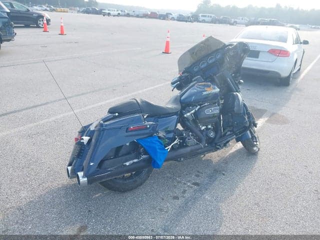 2019 HARLEY-DAVIDSON FLHXS 4