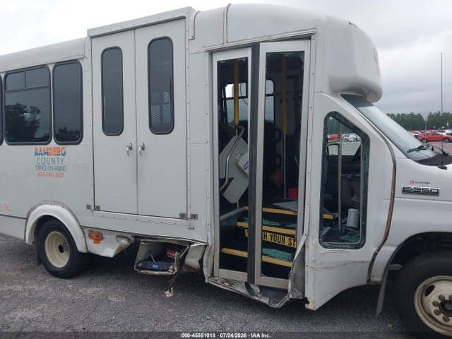 2019 FORD E-350 CUTAWAY 11