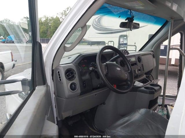 2019 FORD E-350 CUTAWAY 6