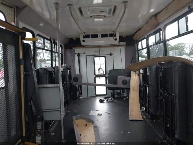 2019 FORD E-350 CUTAWAY 7