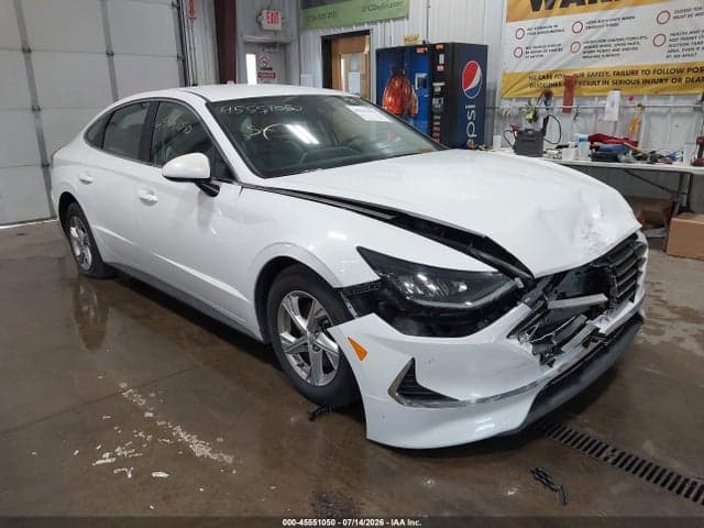 2022 HYUNDAI SONATA SE