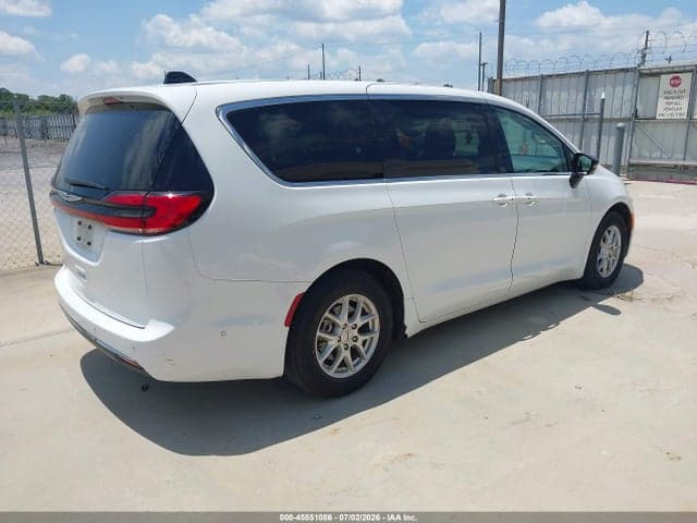 2024 CHRYSLER PACIFICA TOURING L 4
