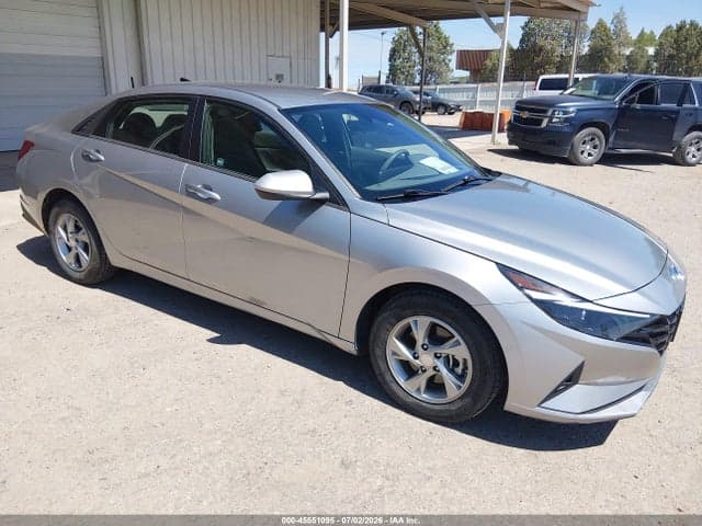 2021 HYUNDAI ELANTRA SE 1
