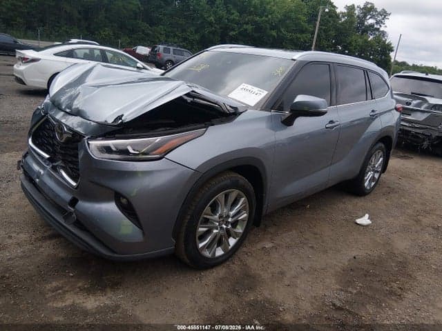 2021 TOYOTA HIGHLANDER LIMITED 2