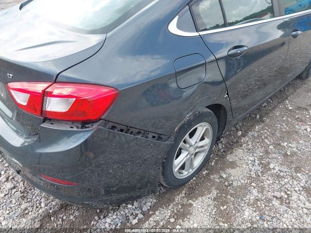 2017 CHEVROLET CRUZE LT AUTO 19