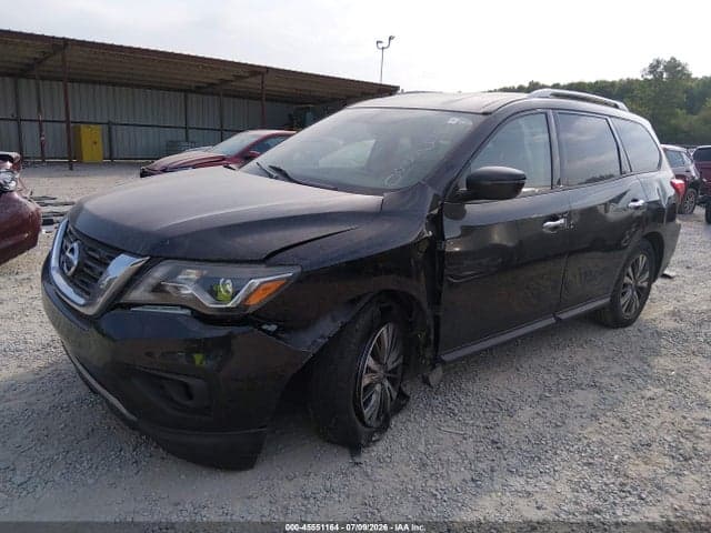 2019 NISSAN PATHFINDER SV 2