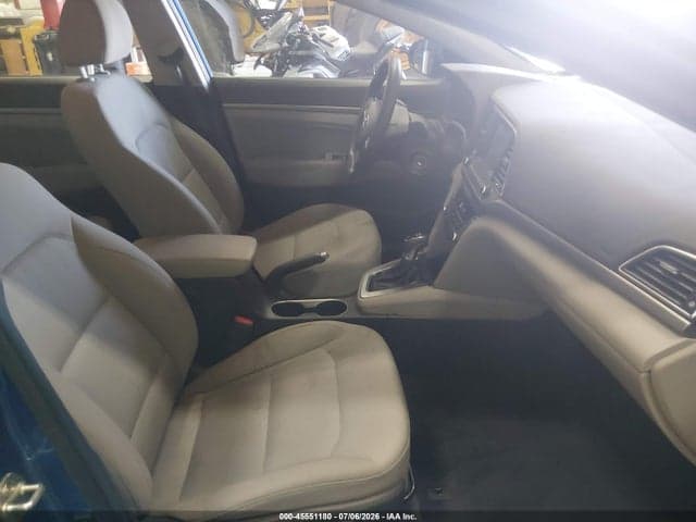 2018 HYUNDAI ELANTRA SEL 5