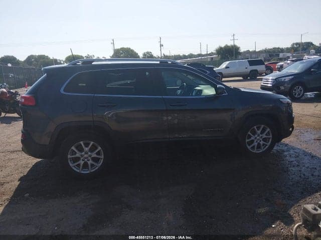 2017 JEEP CHEROKEE LATITUDE 13