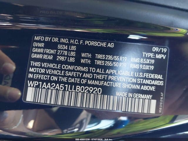 2020 PORSCHE MACAN 9